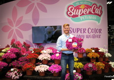 Michael Wiebe of Sakata showing the new Petunia Supercal Premium Rose Star