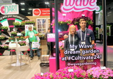 Sarah Makiejus and Dylan Sedmak of PanAmerican Seed. The company’s stand had a nice photo op to promote their Wave petunias and pansies