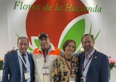 Gonzalo Luzuriaga  (SoBella Flowers), Mario House, Irina House (Flores de la Hacienda, Boris Mantilla (SoBella Flowers)