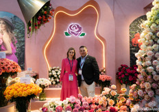 Andrea and Juan Carlos of Andrea Roses