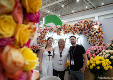 The Josarflor team with María Isabel López