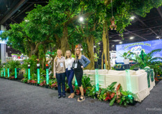 The amazing stand of R&D Nurseries, with Natalie Roe, Morgan Laskowski and Ashley Clark in the forest