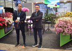 Fabio Pauciulo and Gianfranco Ercolano of Ercolano, an importer and exporter of Italian flowers. They see the Italian floriculture sector growing. The team of the Embassy of the republic of Rwanda, presenting the Rwanda fresh flowers. Roses in the boot are from Bella Flowers, a 60hq rose farm. 