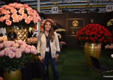 Katherine Herdoiza of Valle Verde, an Ecuadorian grower, growing premium roses in cayambe, Ecuador at an altitude of 3.500m above sea level.