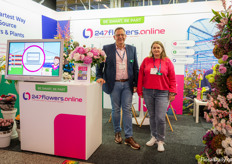 Ed de Groot and Joanna Wlizsko with 245flowers.online