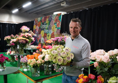 Open house at DecoFresh Roses, everyone could take a look at the range. Pictured is Peter van Delft.